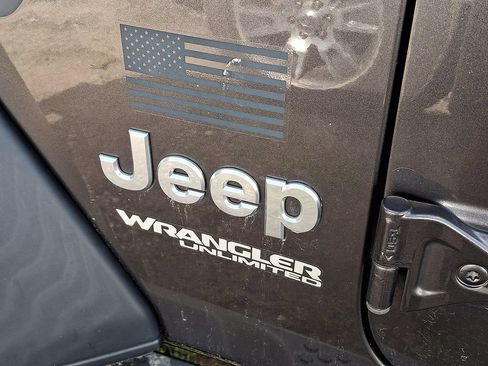 Used 2020 Jeep Wrangler Unlimited Sport AWD/4WD image 10