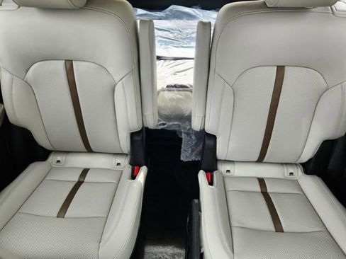 New 2025 MAZDA CX-90 Plug-In Hybrid w/ Premium Plus image 14