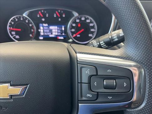 Used 2022 Chevrolet Blazer LT FWD image 20