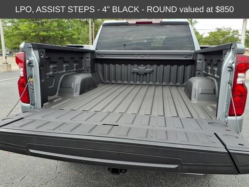 New 2026 Chevrolet Silverado 1500 Custom Trail Boss w/ LPO, Dark Essentials Package AWD/4WD image 6