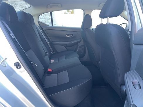 Used 2022 Nissan Sentra SV image 16