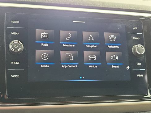 Used 2023 Volkswagen Atlas Cross Sport SE image 21