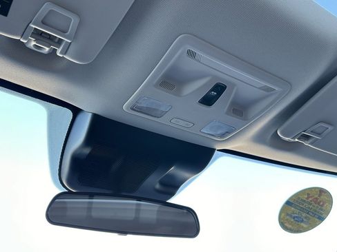 Used 2024 Ford Maverick Lariat image 29