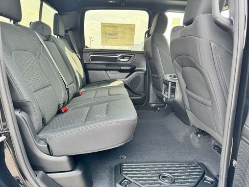 New 2026 RAM 1500 Big Horn AWD/4WD image 13