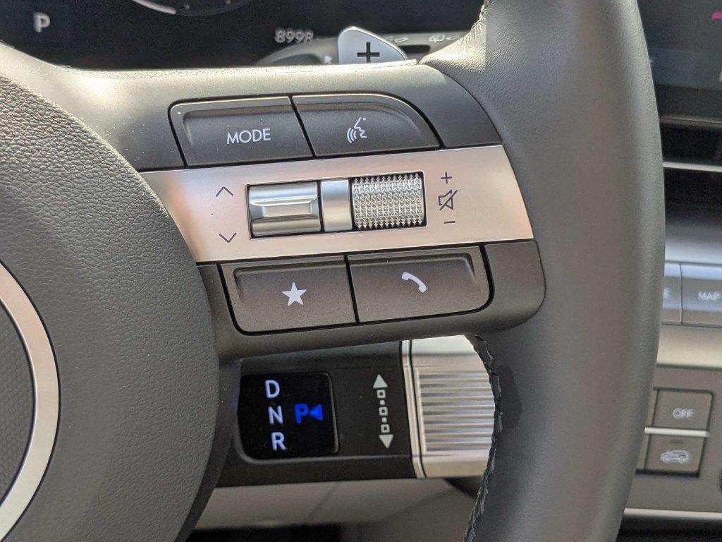 Used 2026 Hyundai Kona Limited FWD image 34