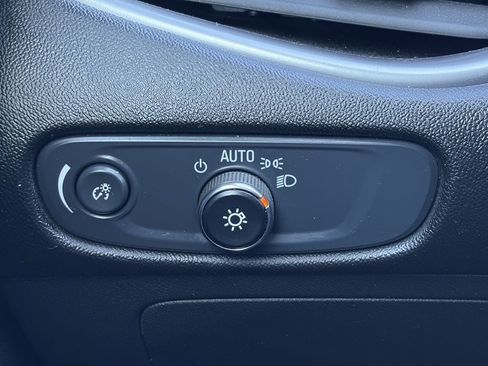 Used 2025 Chevrolet Malibu LT FWD image 18