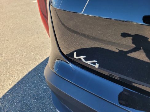 Used 2025 Kia K4 FWD image 7