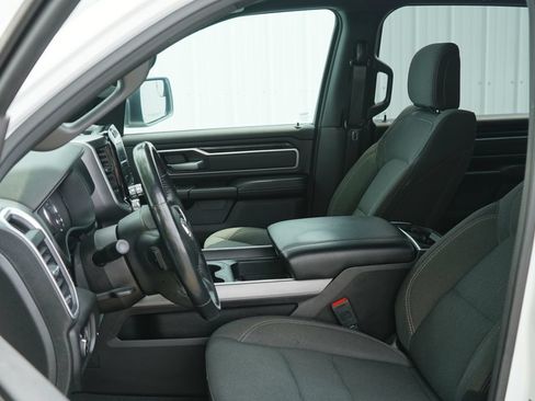 Used 2023 RAM 1500 Big Horn AWD/4WD image 12