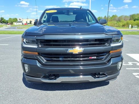 Used 2018 Chevrolet Silverado 1500 LT w/ All Star Edition AWD/4WD image 2