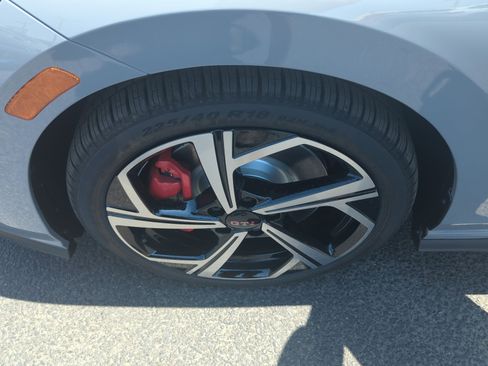 New 2025 Volkswagen Golf SE image 25