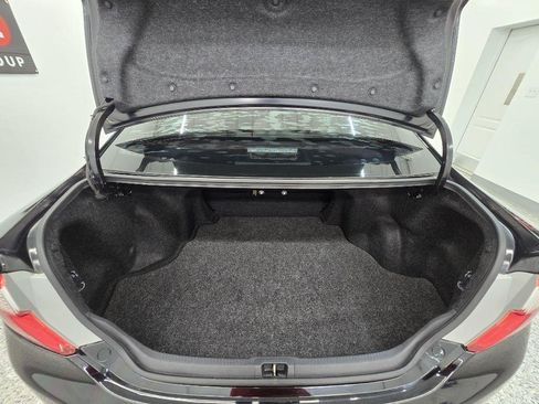 Used 2014 Toyota Camry XLE FWD image 17