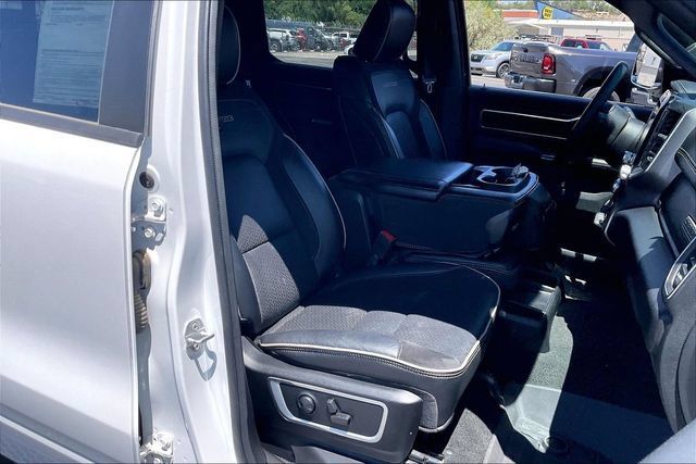 Used 2023 RAM 1500 Laramie AWD/4WD image 7