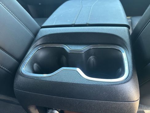 Used 2025 GMC Acadia Denali w/ Super Cruise Package image 37