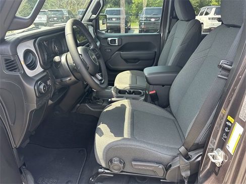 New 2025 Jeep Wrangler Sport S image 9