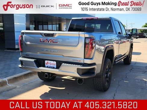 New 2026 GMC Sierra 2500 AT4 w/ AT4 Premium Plus Package AWD/4WD image 3