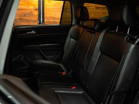 Used 2018 Volkswagen Atlas SE image 10