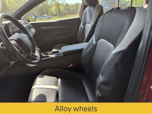 Used 2025 Toyota Camry SE FWD image 16
