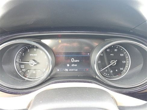 Used 2022 Buick Encore GX Preferred image 11