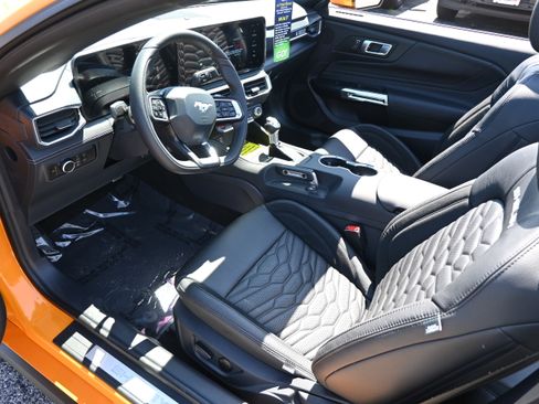 New 2026 Ford Mustang GT Premium w/ GT Performance Package RWD image 15