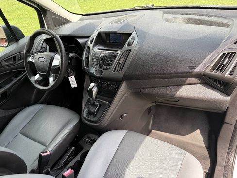 Used 2016 Ford Transit Connect XL FWD image 10