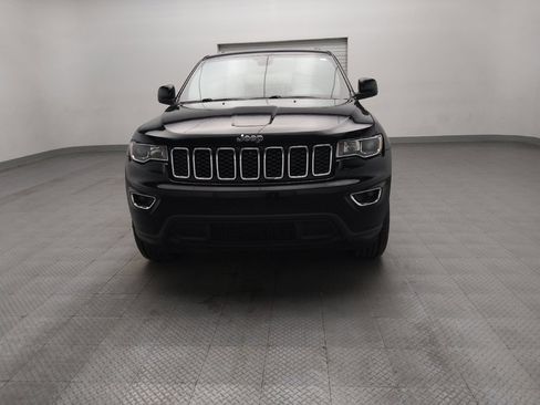 Used 2018 Jeep Grand Cherokee Laredo RWD image 15