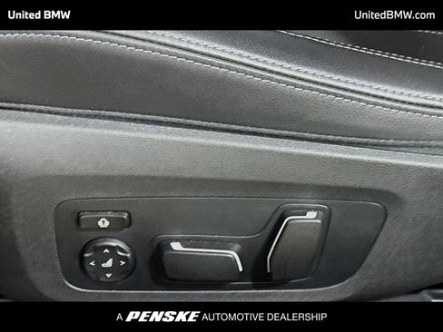 Used 2025 BMW M2 w/ Lighting Package image 4