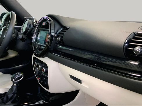 Used 2019 MINI Cooper Clubman S w/ Starlight Blue Edition FWD image 18