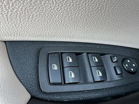 Used 2019 BMW X2 xDrive28i w/ Convenience Package image 17