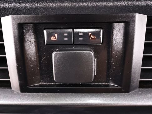 Certified 2023 Ford F150 Lariat w/ Equipment Group 502A High AWD/4WD image 17
