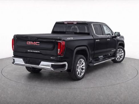 Used 2021 GMC Sierra 1500 SLT w/ SLT Premium Plus Package AWD/4WD image 4