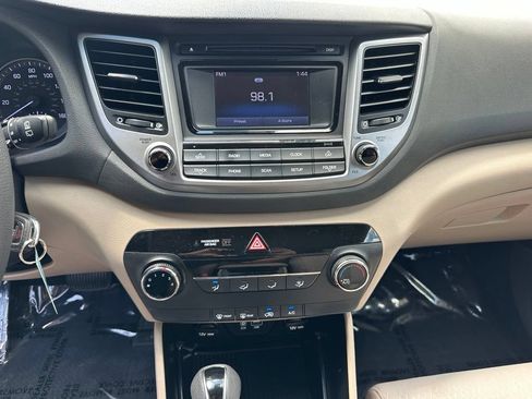 Used 2017 Hyundai Tucson Eco FWD image 25