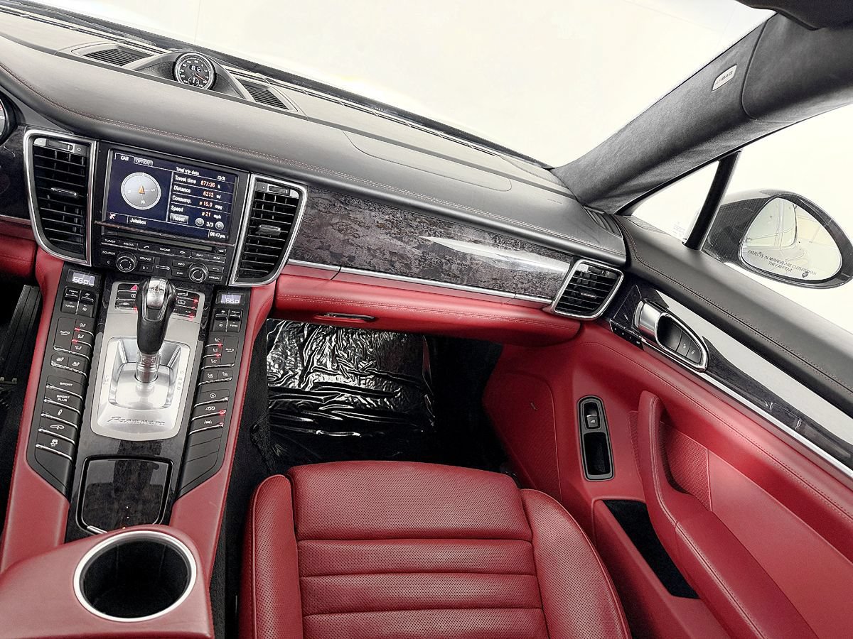 Used 2016 Porsche Panamera GTS AWD/4WD image 61