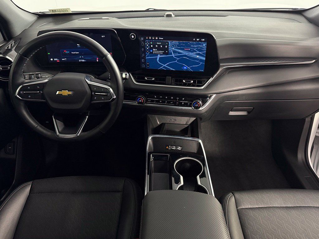 Used 2025 Chevrolet Equinox LT w/ Convenience Package II AWD/4WD image 14