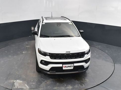 New 2026 Jeep Compass Latitude w/ Sun and Sound Group image 35