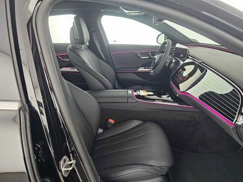 New 2026 Mercedes-Benz E 350 4MATIC Sedan image 10