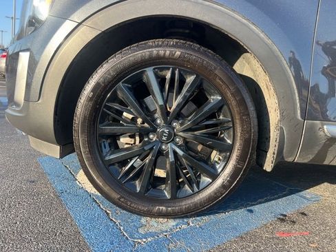 Used 2021 Kia Telluride SX w/ SX Prestige Package image 12