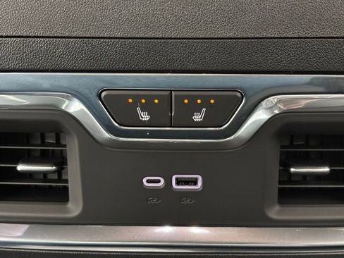 New 2026 GMC Sierra 1500 Denali AWD/4WD image 9