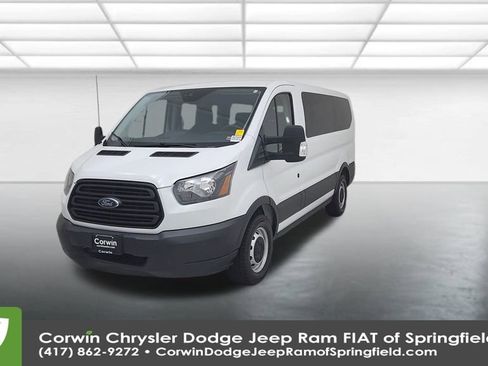 Used 2019 Ford Transit 150 XL image 7