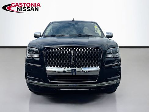 Used 2022 Lincoln Navigator Black Label AWD/4WD image 37