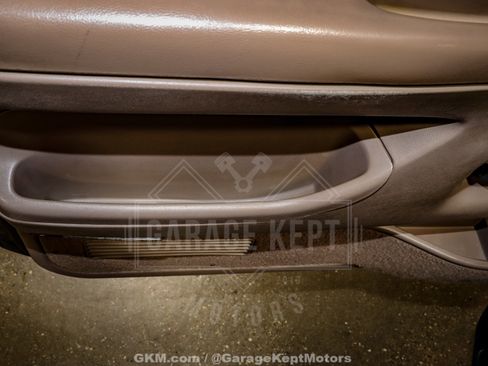 Used 1995 Ford F250 XLT image 99