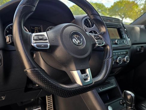 Used 2014 Volkswagen Tiguan R-Line FWD image 28
