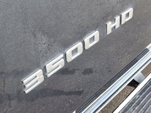 Used 2020 Chevrolet Silverado 3500 LTZ image 16