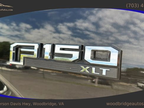 Used 2017 Ford F150 XLT w/ Equipment Group 302A Luxury AWD/4WD image 9