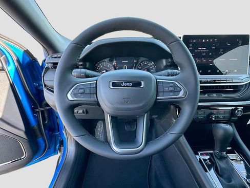 New 2026 Jeep Compass Latitude AWD/4WD image 7