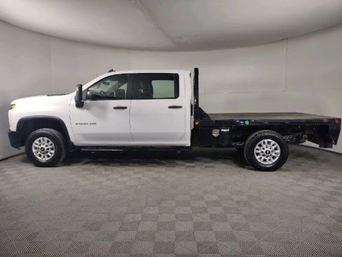 Used 2022 Chevrolet Silverado 2500 W/T w/ WT Fleet Convenience Package image 4