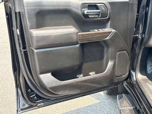 Used 2022 Chevrolet Silverado 1500 RST RWD image 10