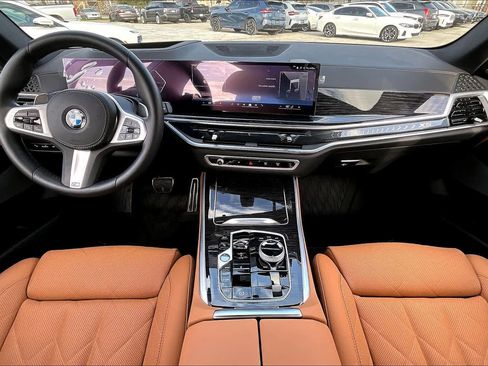 Used 2026 BMW X5 sDrive40i w/ Executive Package RWD image 14