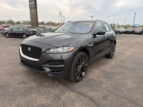 Used 2020 Jaguar F-PACE Prestige image 1