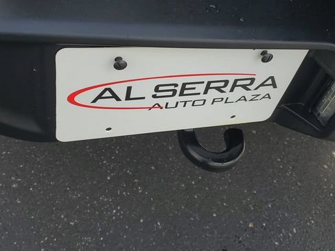 Used 2021 Jeep Wrangler Unlimited Sahara AWD/4WD image 6