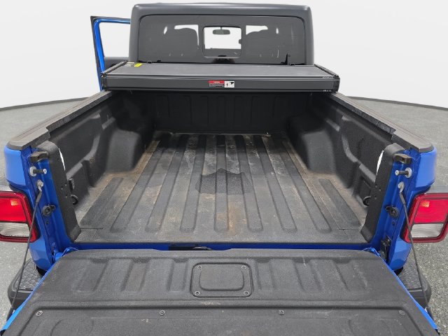 Used 2020 Jeep Gladiator Sport w/ Quick Order Package 24S AWD/4WD image 34